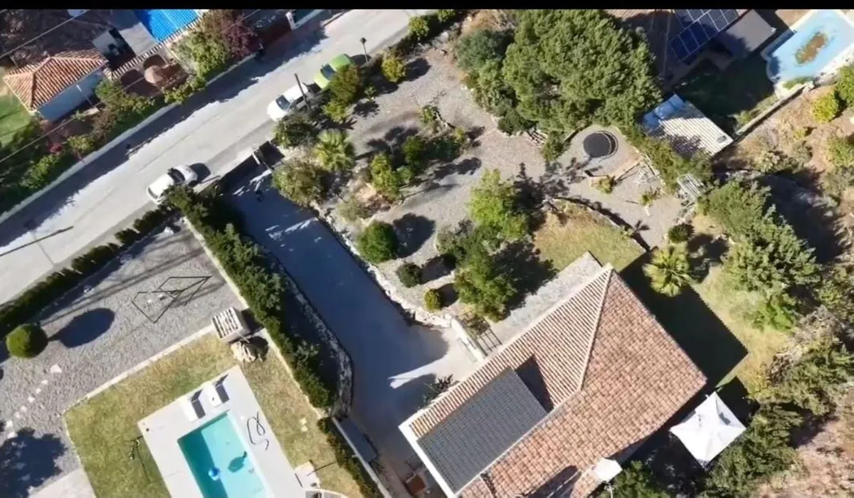 d53fbfea-570b-45e6-a6df-13306590ba0b