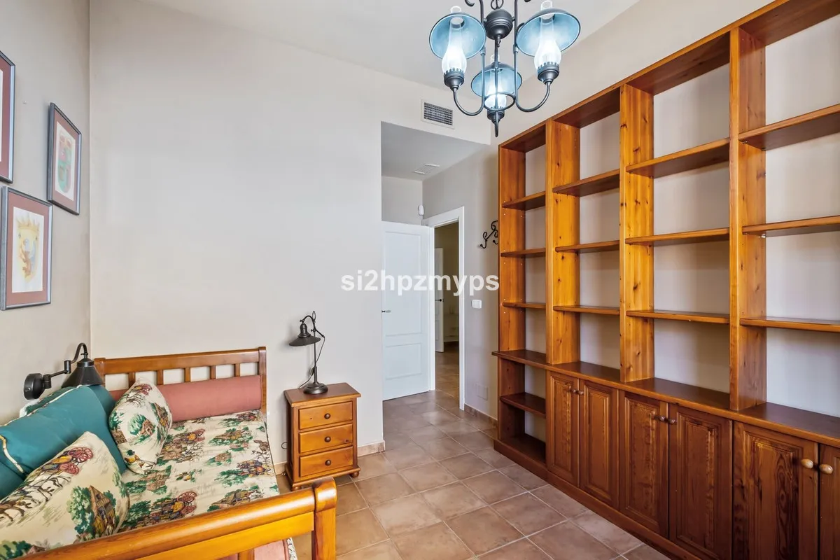 7effc886-11c8-46bd-be20-777b6c341026