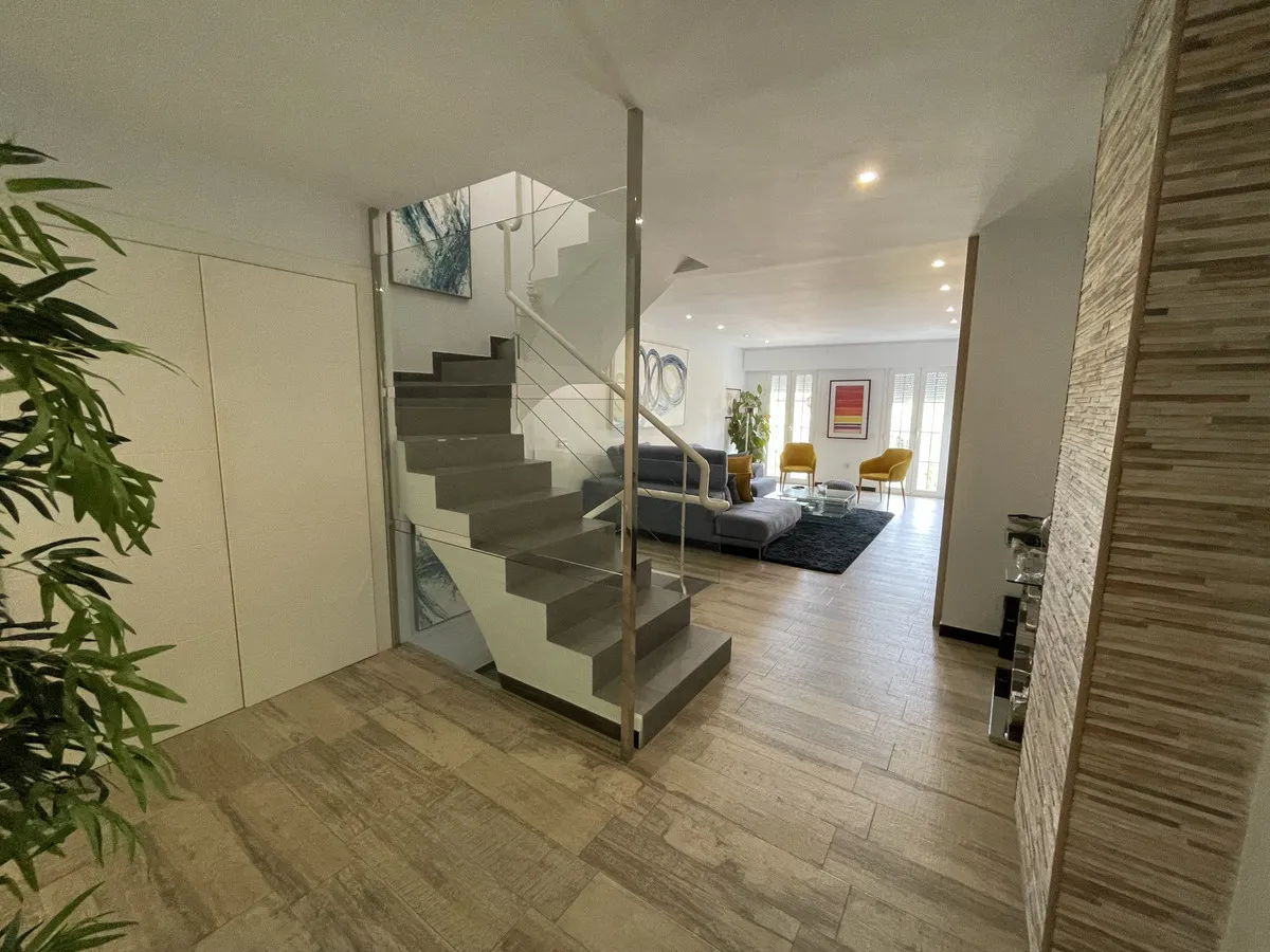 9672d0da-8102-46c4-bdab-e66339c0c751