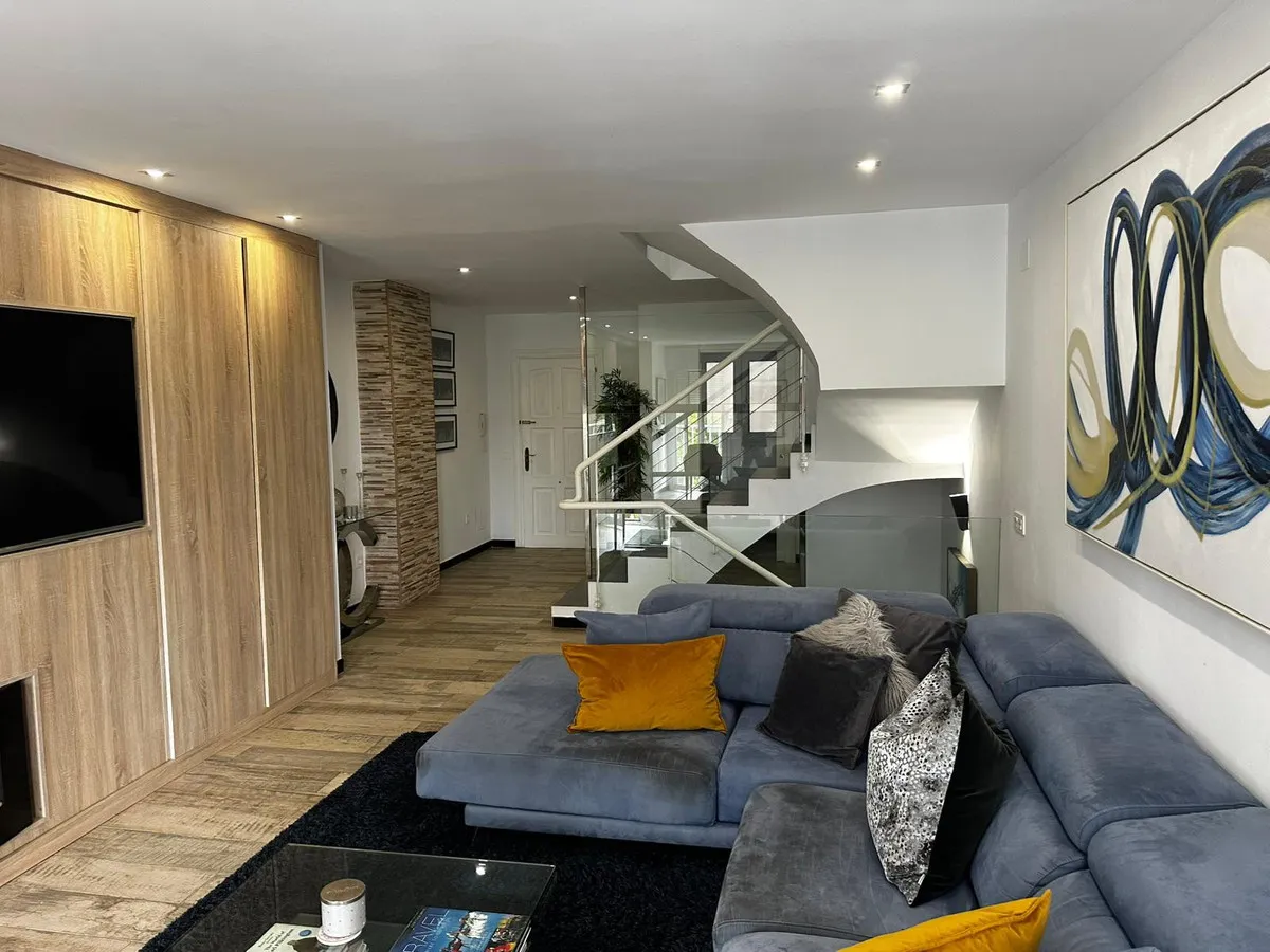 a9bba2e5-8ee7-4284-b002-b5cda072415a