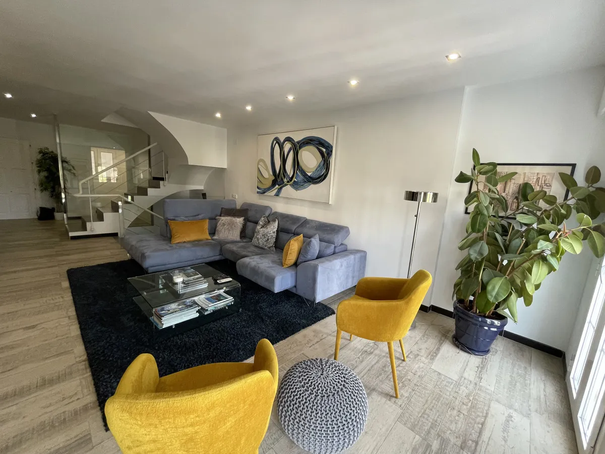 c1525d69-685f-41c9-811d-7eb921f6f758