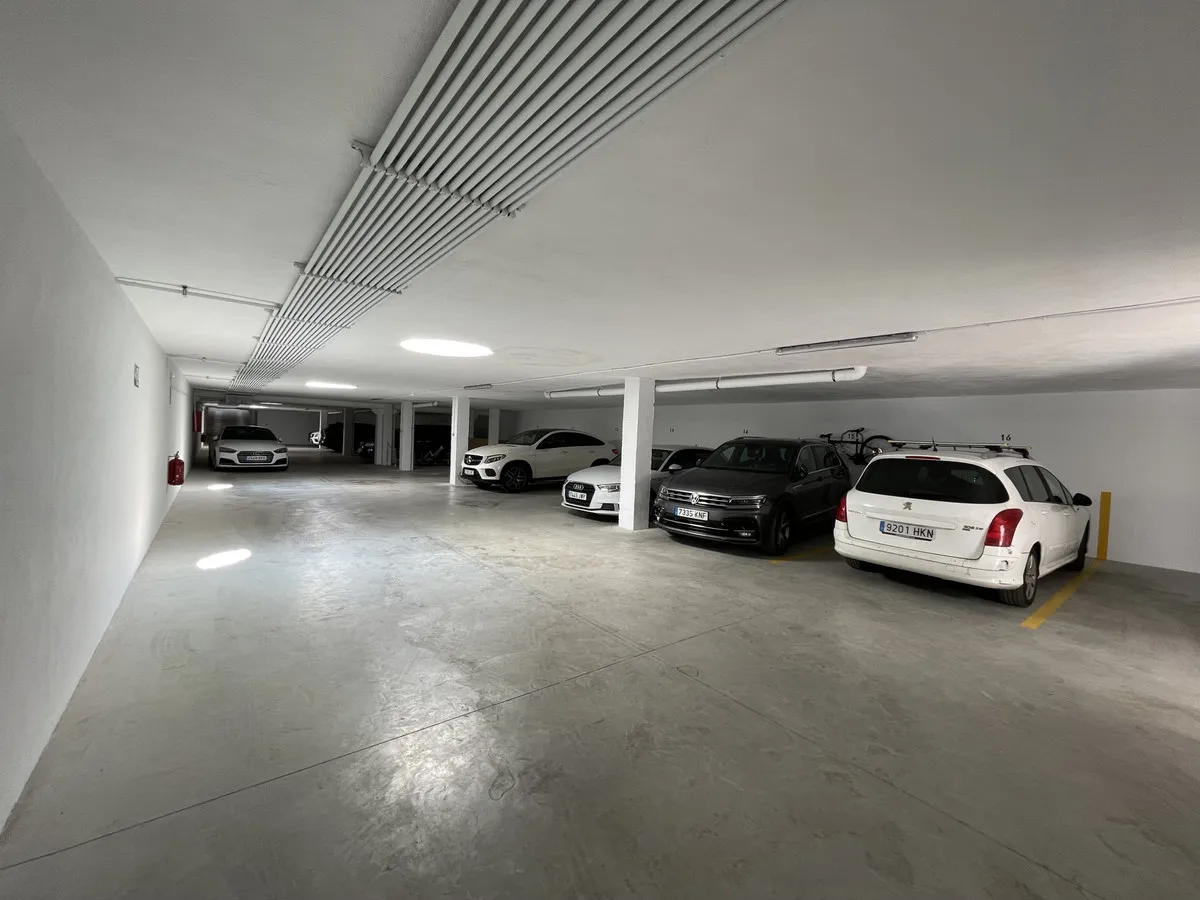 c841e33b-8d46-47d1-b351-88bc3373b151