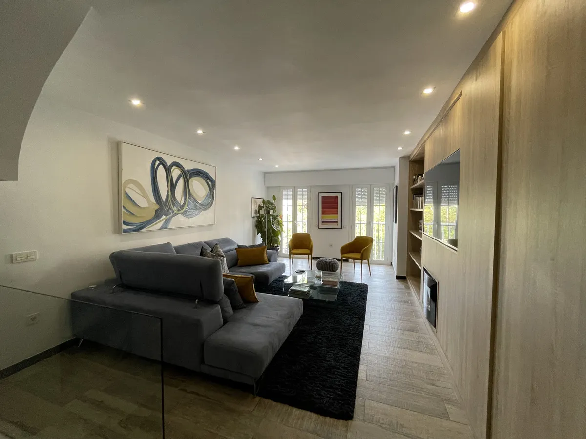 f04bd934-712a-42b7-8fab-b5c3a3dbc6b6