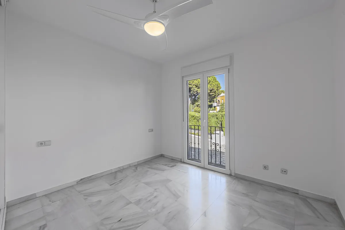 6f120906-d380-4d26-83ef-50aea6338e15