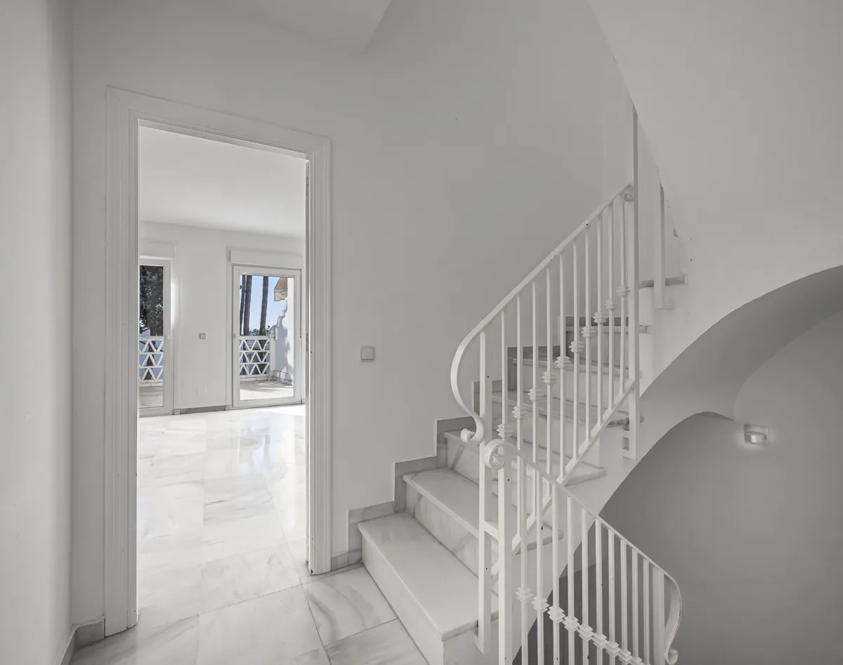 c659fdea-4fb9-4b6e-bdc0-19c6f1b762b7