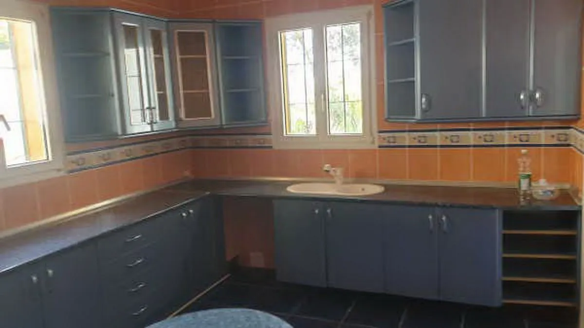 06a55159-052d-4356-b392-d6ea2c1a62f9