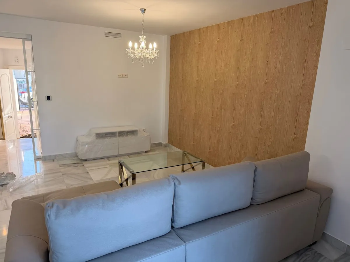 235d4cd8-8b5d-479c-89e4-75c82d4eea28