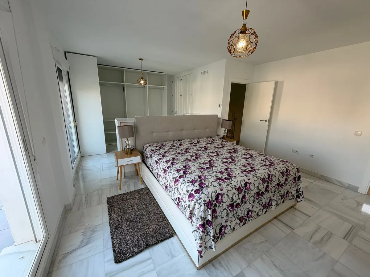 846e7860-9c4d-4623-8b3f-9bece2f85ce2