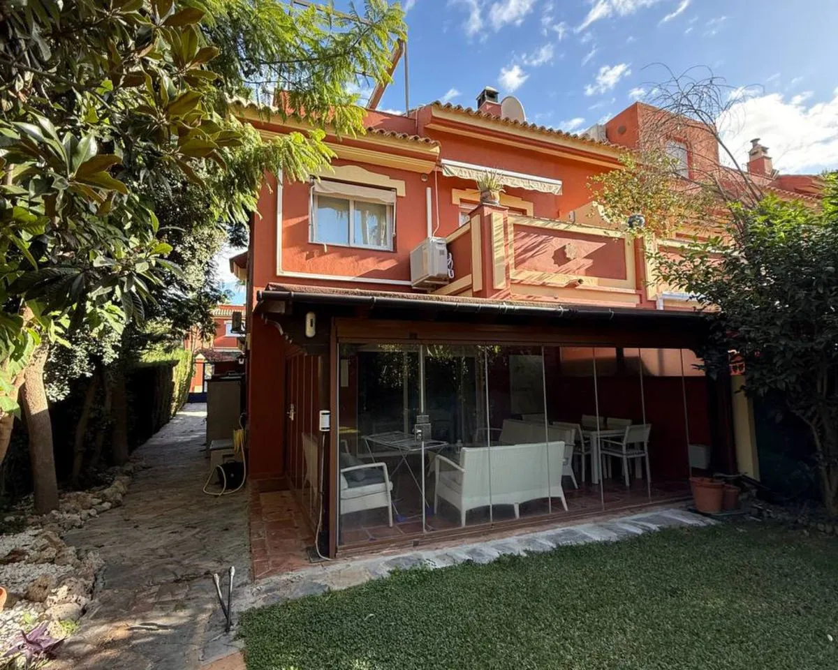 d29ad250-8e64-4cc6-a963-f7cfce953d2a