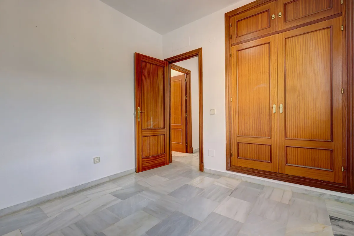 01d0c58f-59a6-46a7-bd33-c9089fa7e885