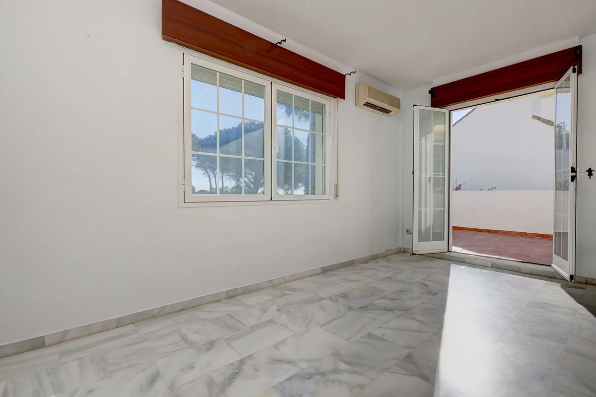 38ef6e65-37dd-4846-9d0b-c310b2e72418