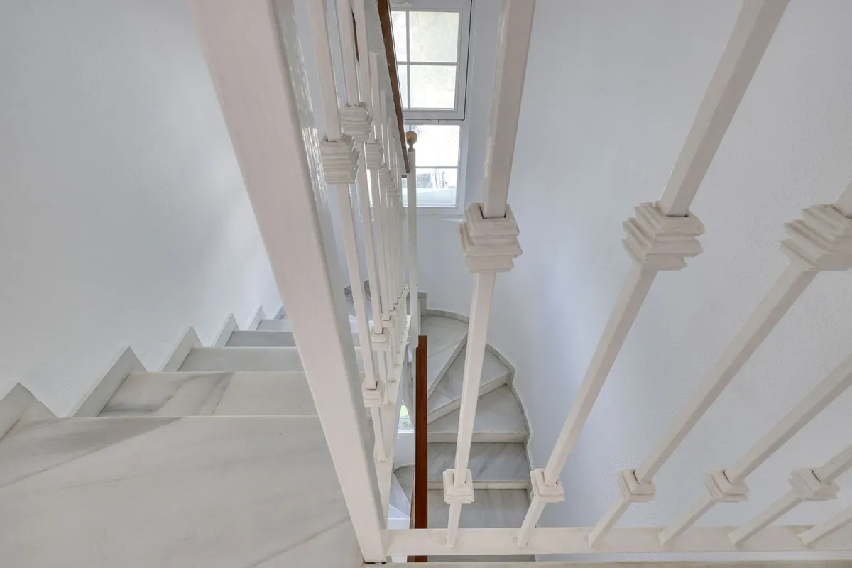 9b254aa8-abd7-4ac9-a839-332be81ef8fc