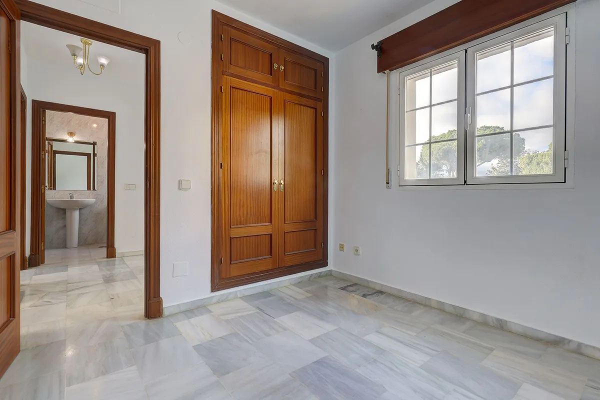 d741396c-2c6e-4dc4-97f6-9c7cddee302d