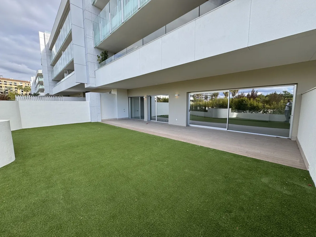 37e37934-50b3-4660-9b3e-032d2f24c545