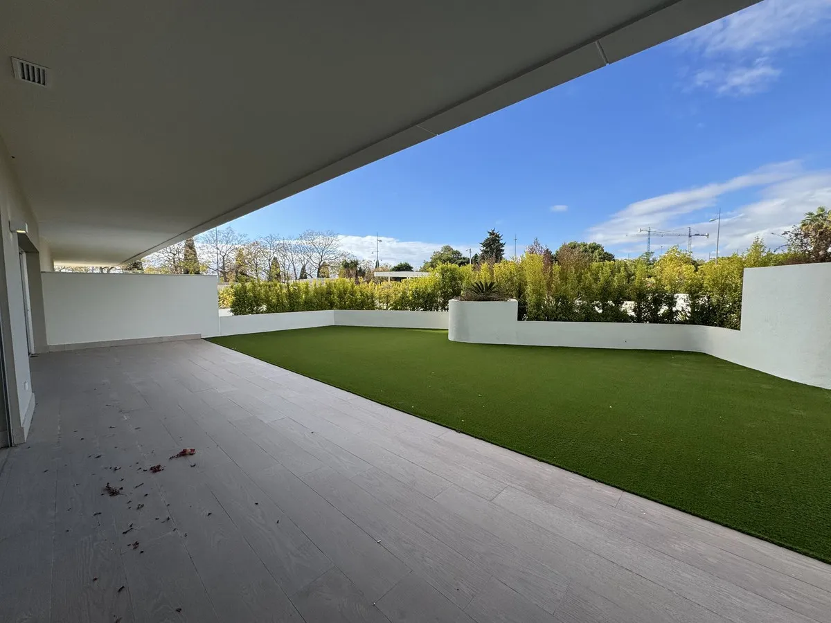 f251a79c-5d8b-4c4e-a121-7358c867cc09