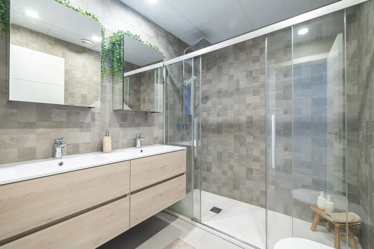 65a1f301-fa04-48ad-8e60-4db17a9140f5