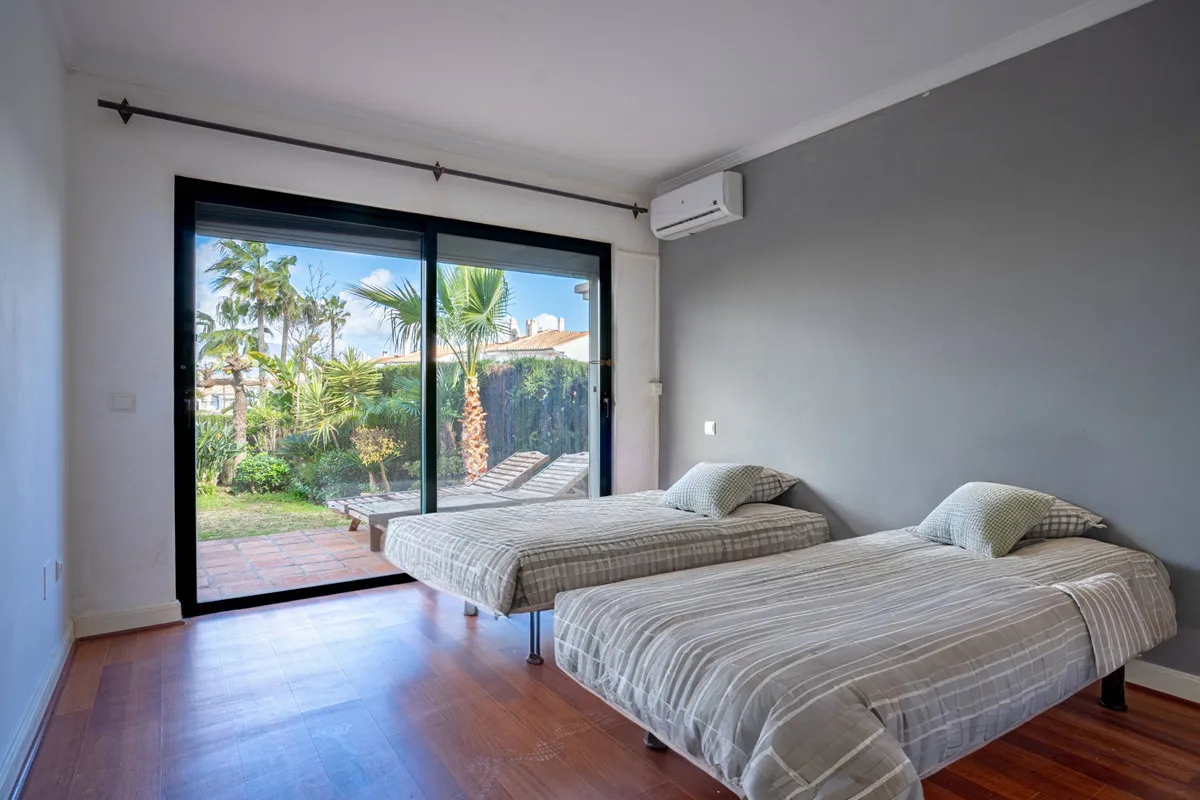 be03e694-b585-4ce6-ac27-e180eea8d375