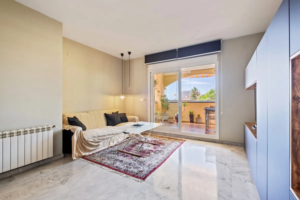 02665838-72af-4e0d-b907-9907095e2ed0