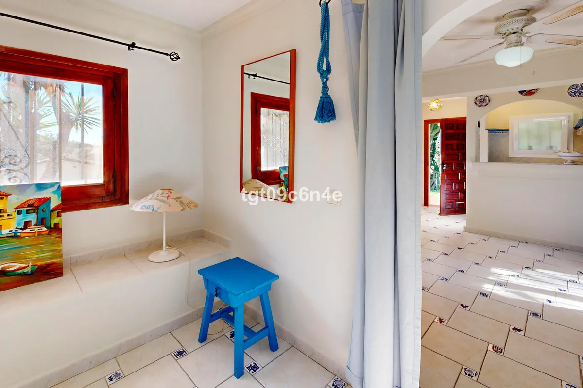 30d0c0eb-d1e5-448e-abff-bec3b9e86295