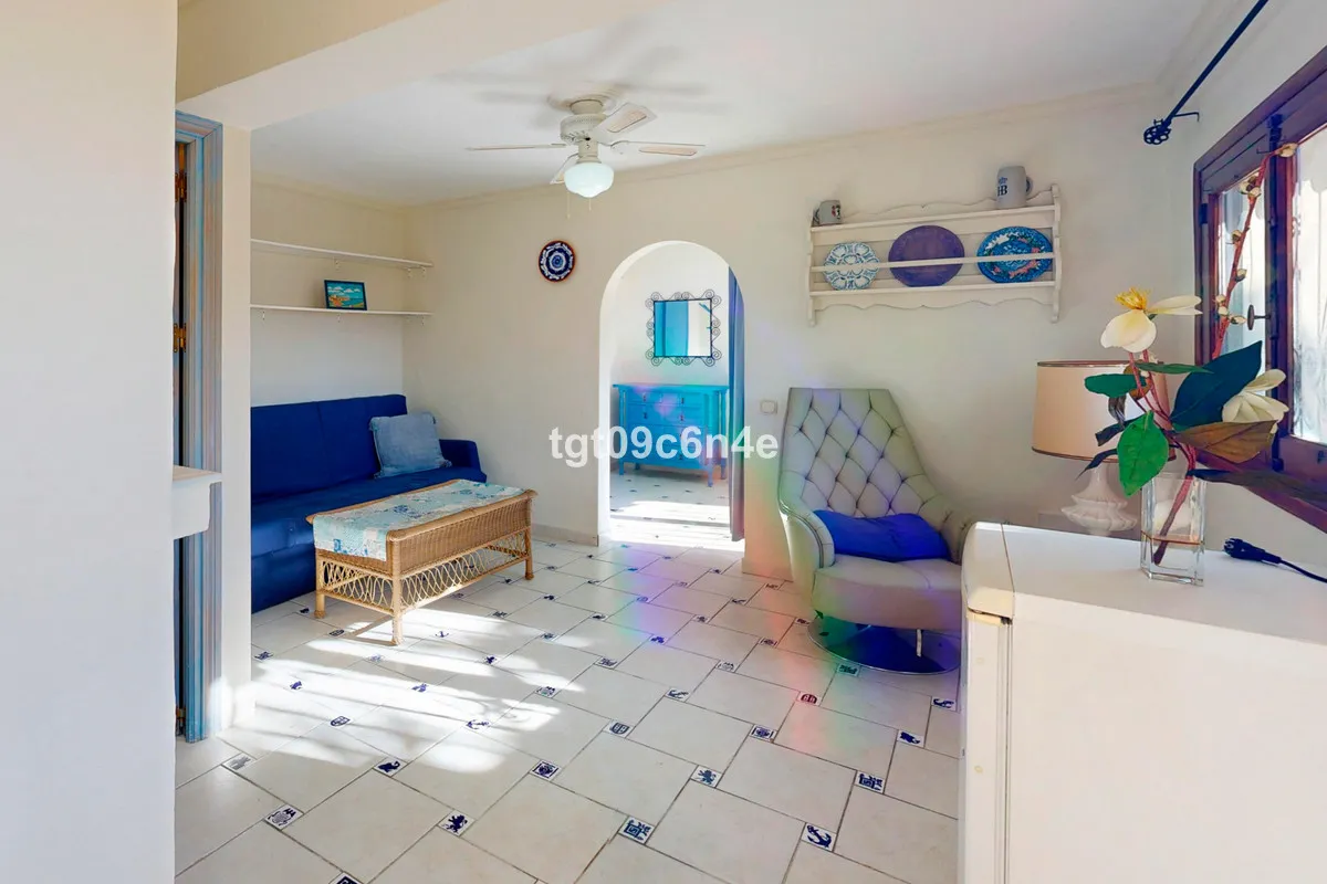 8b96b013-59cc-4896-959b-8027ab93f194