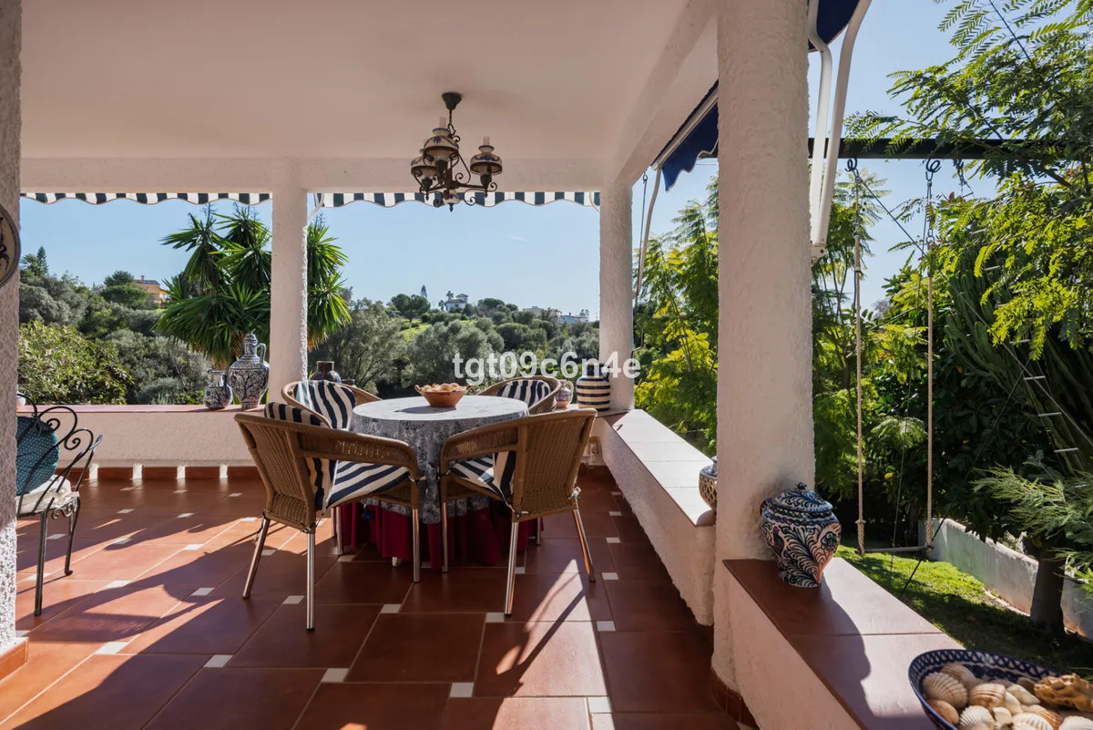 d1f89fd0-a139-475e-b413-79f860c3fcba