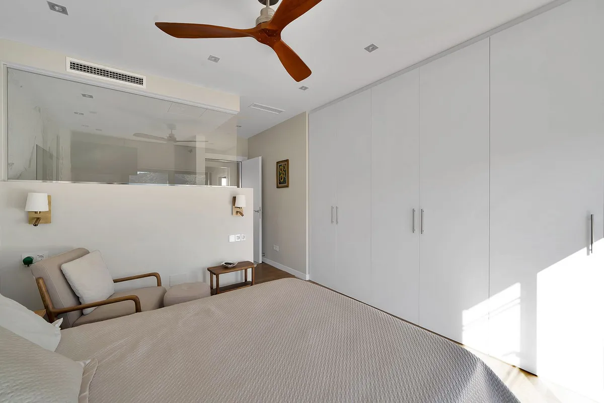 73c5c23e-7811-43cf-a28e-8cafacaa3a93