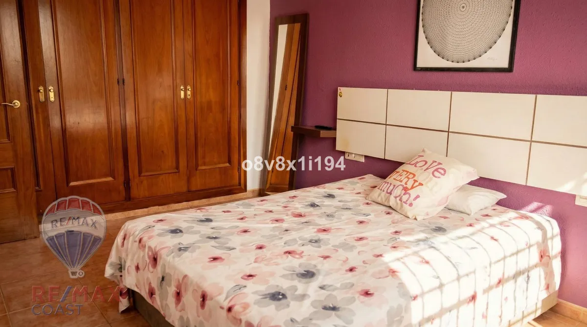 3aa2baa0-aa7e-4de9-a3e6-48af4a7b95f0