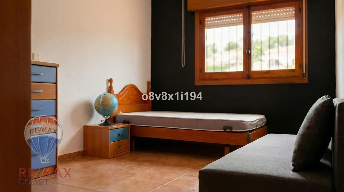 b6ee7e4e-318b-4d6c-a3bc-7e6797ee80f4