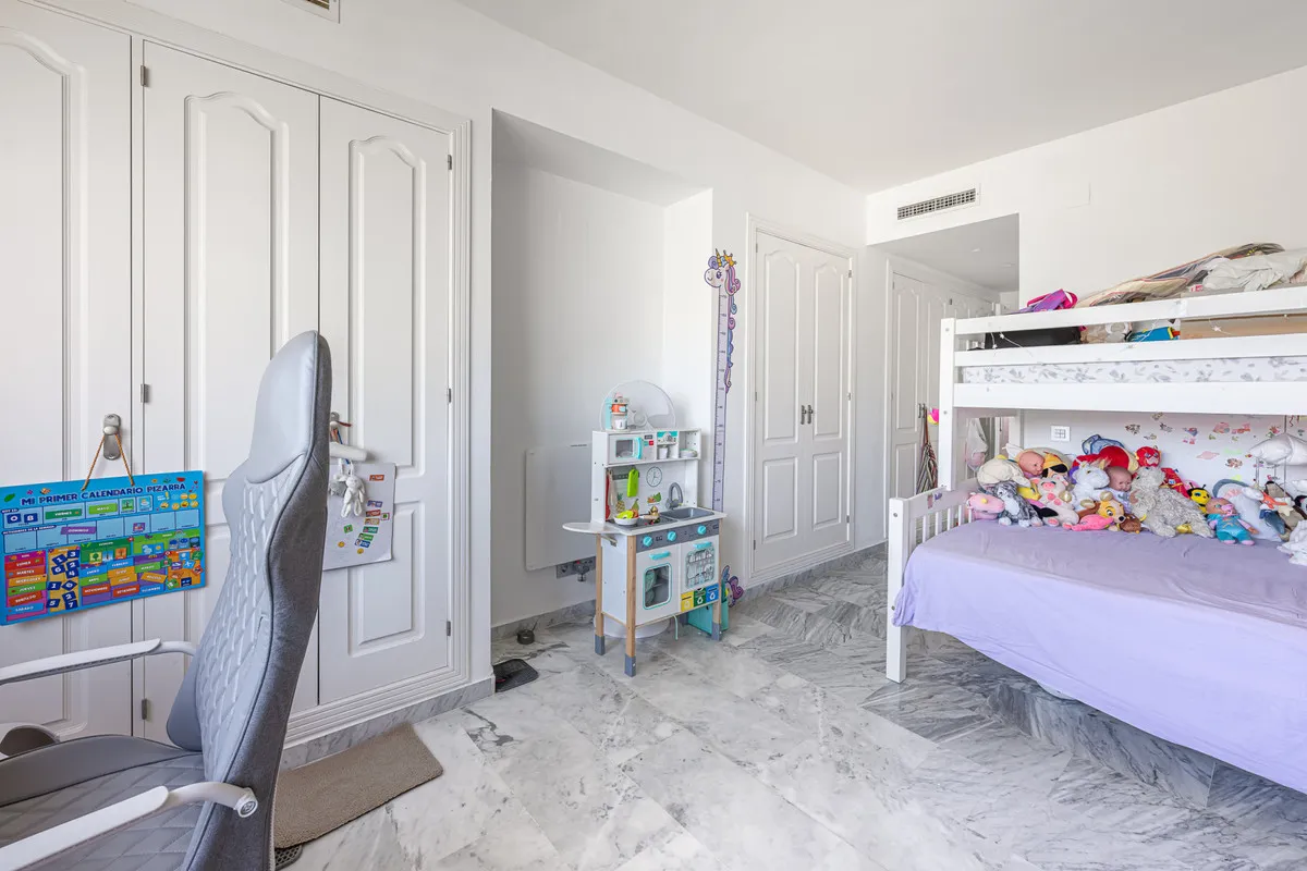 3a4a1202-2a46-4fc0-b104-3e40e0af68ca