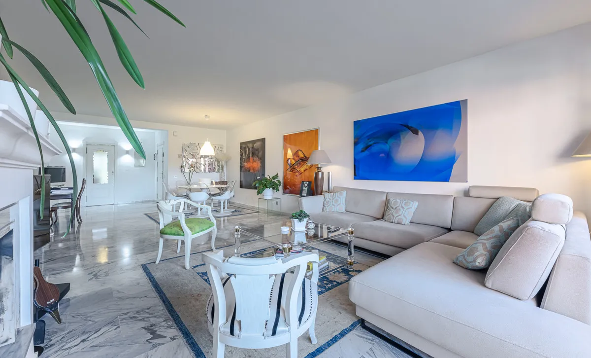 7e49b784-35fd-46ca-ac49-0d5938fc0e6b