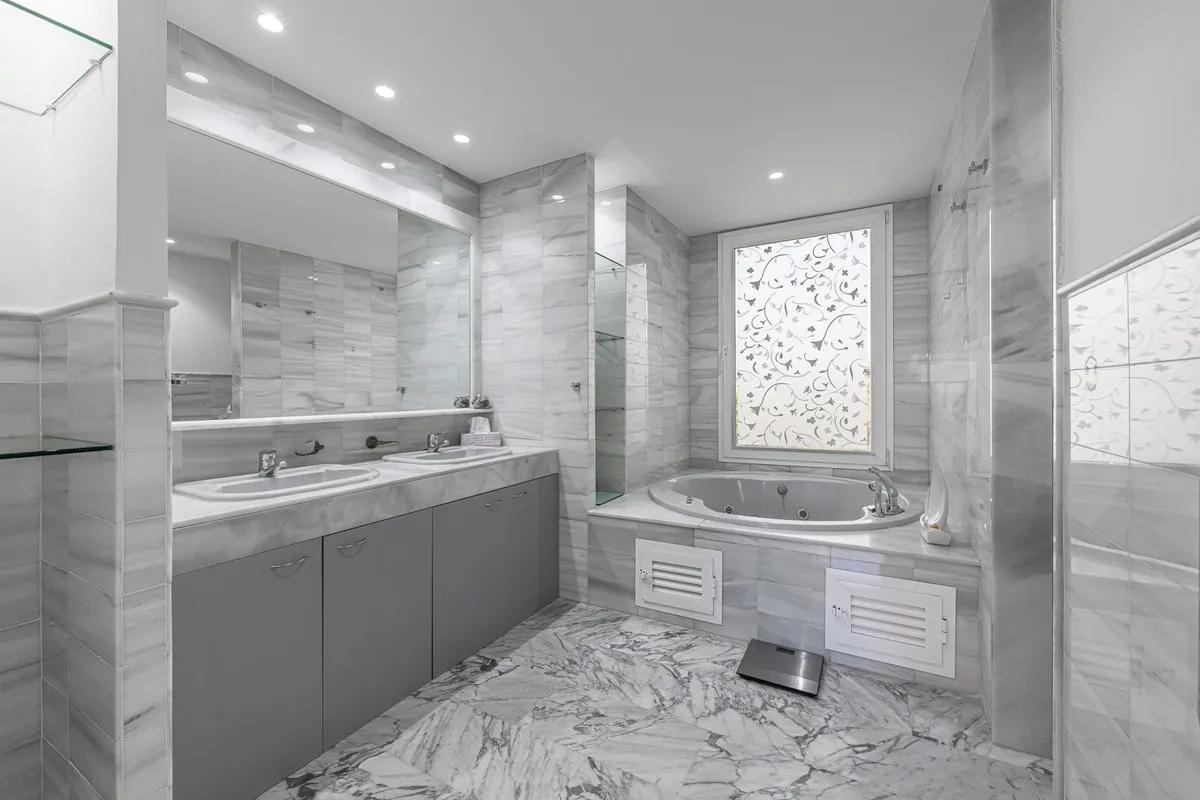 b9c9f265-e81c-463b-ba68-13202e60ffd1