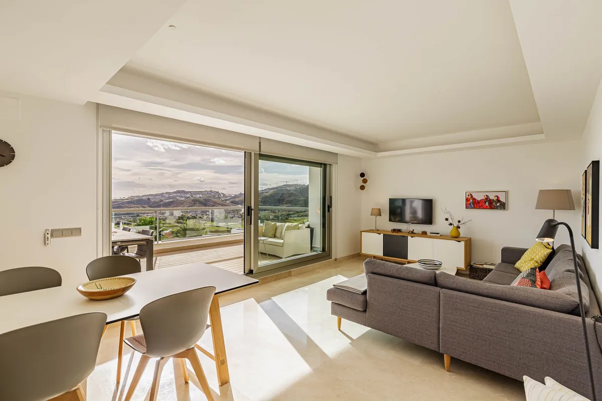 351b8a88-aed4-4585-ad3e-e4312183d662