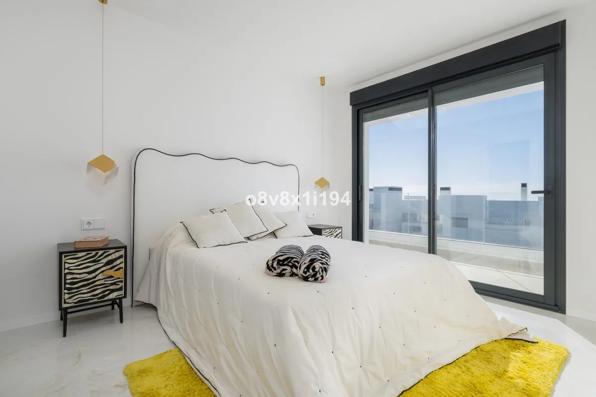 65b99d00-9cbb-4d86-83a2-6a3836b80861