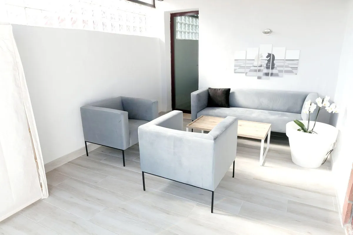 09a8758b-f102-49b9-9ce1-bda166c64806