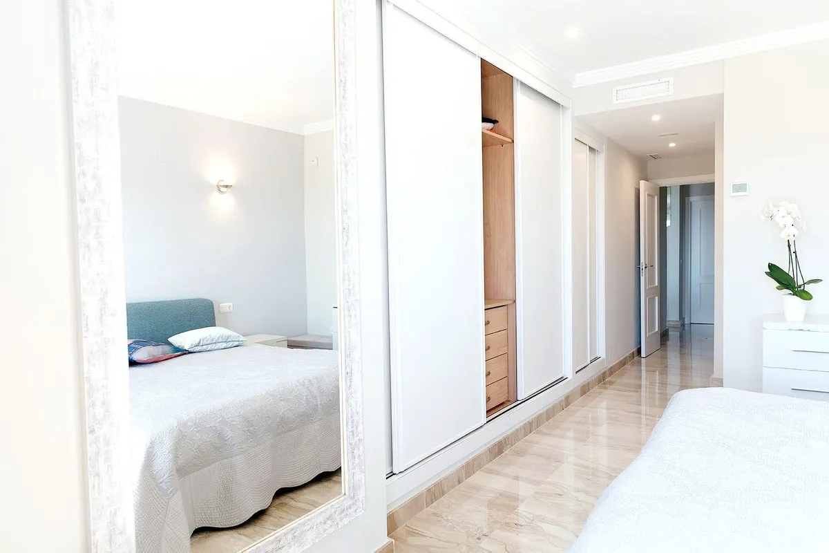 95c79a46-e6f6-4c3e-8a4c-6dd3b5a5c268