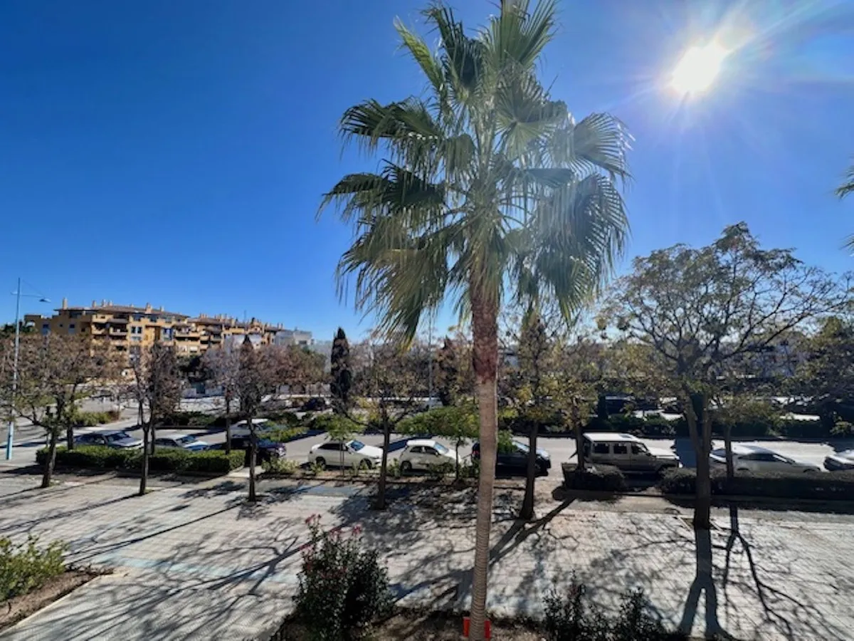 a25c11ff-5578-4613-a66c-456c8f0a2fe8