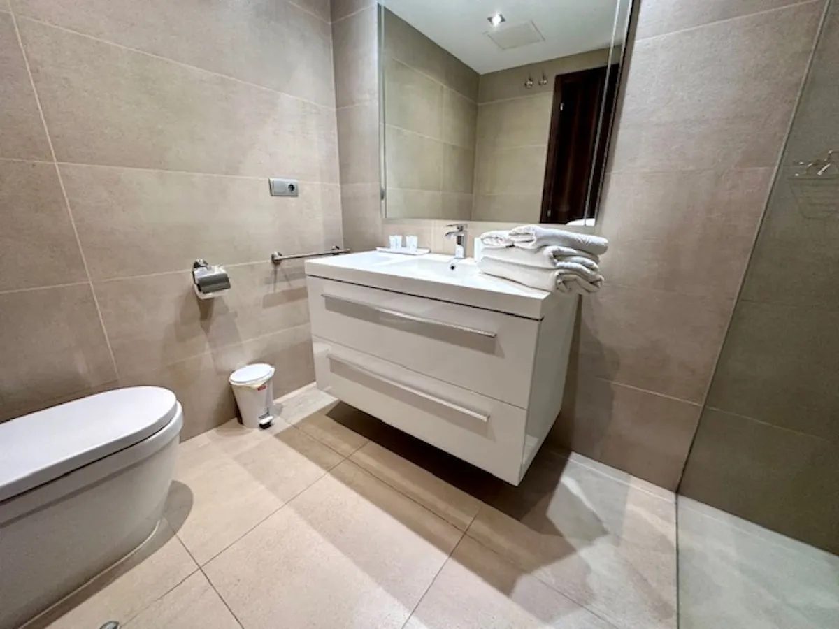 a9bf66ad-b90f-4550-9dec-24df98c33d9f