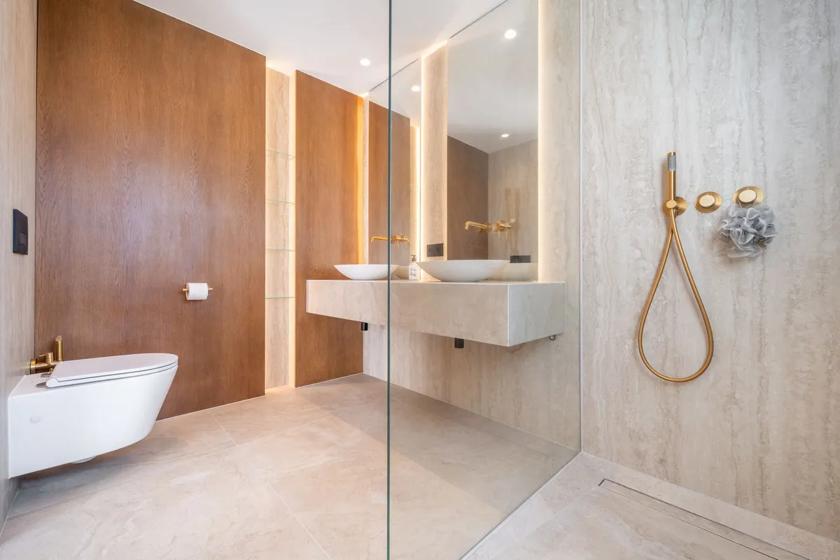 b6b4d933-4c84-4091-bbea-bba374fe7370