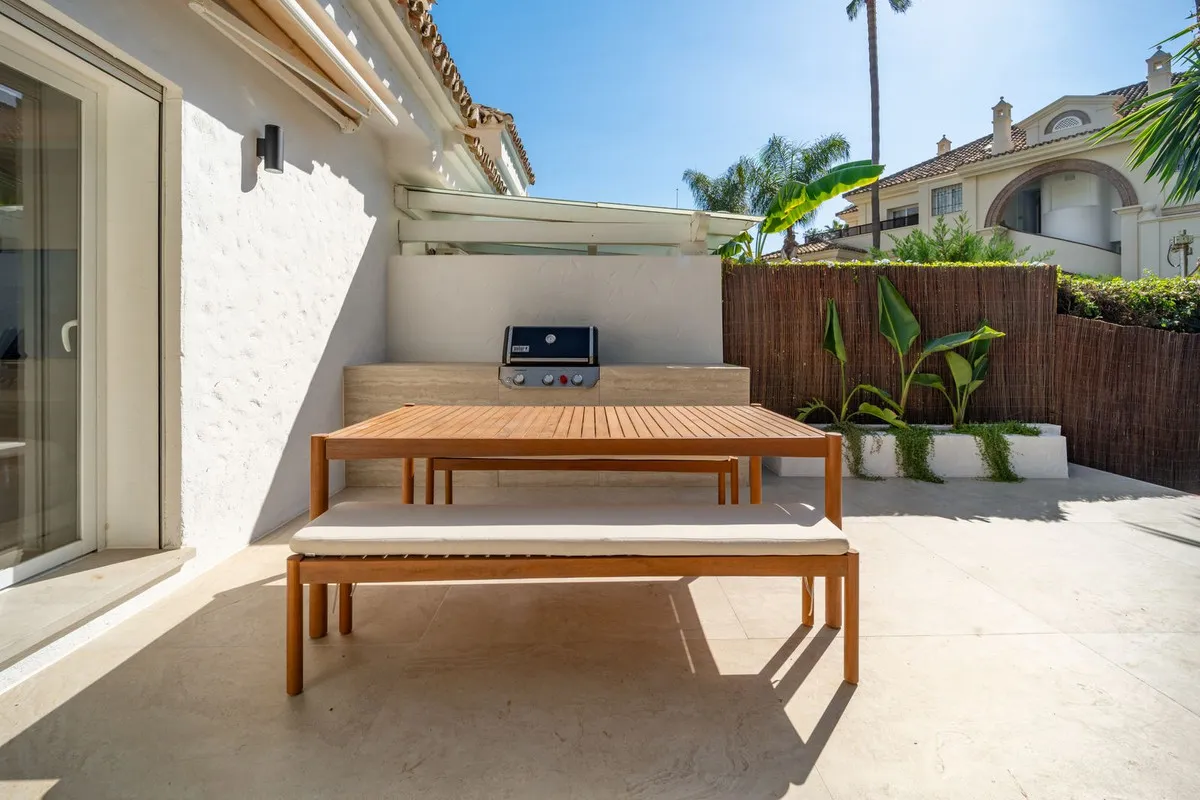 d3f82537-cf50-4134-ab9e-b6f416f9680b