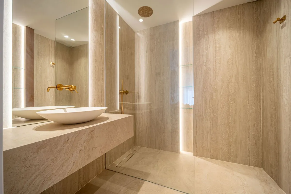 d61ffe4d-0414-4a9e-9f46-89c498bee140