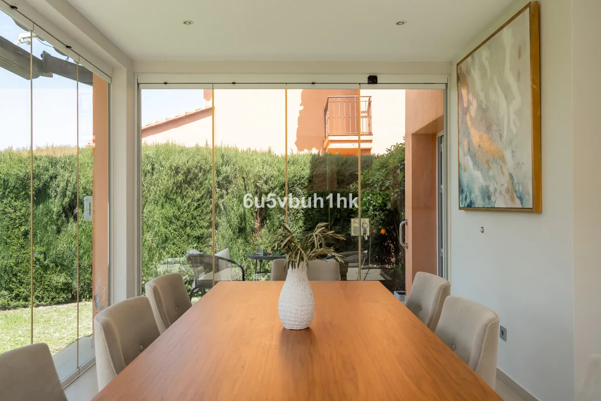 bf87a830-99c2-4cf5-a954-e9df6aaaf808