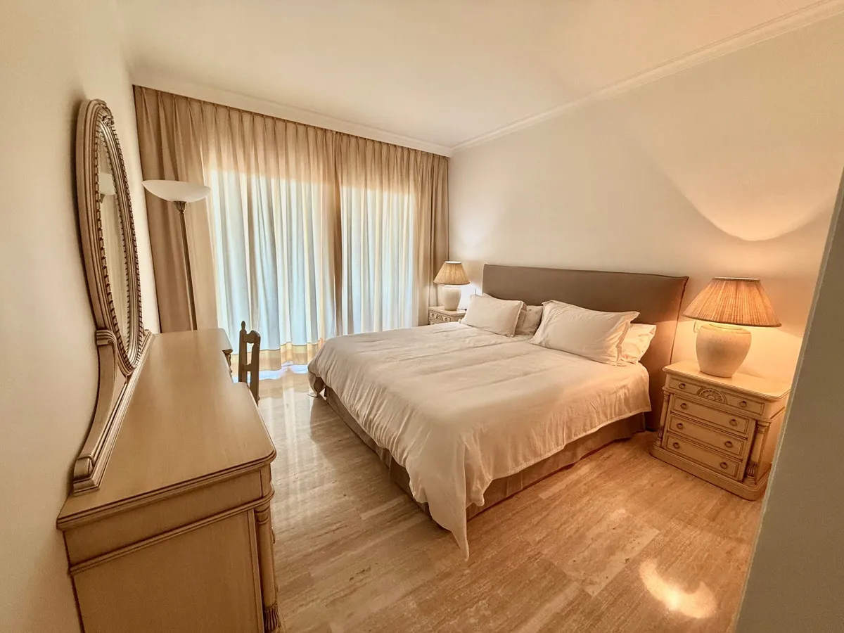 030021e5-a4b7-4433-b268-c227842533e6