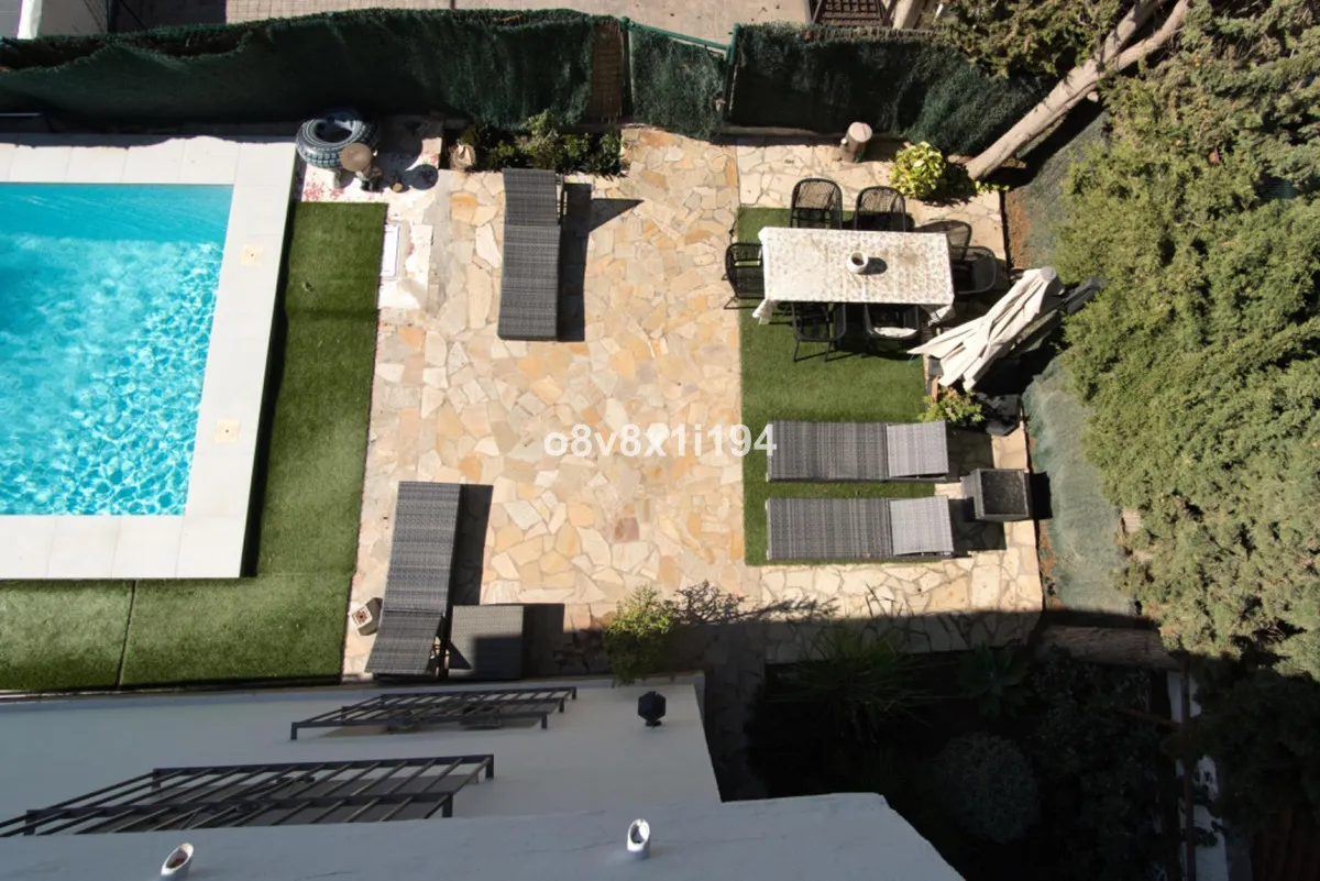 3953cc12-a24e-4e99-b3c3-73237413bfbe