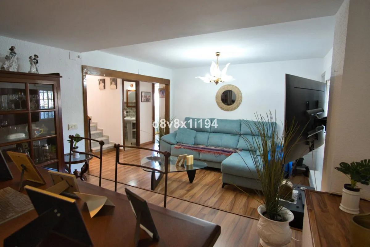 49ca6114-e677-4cfe-b539-41bd320623f8