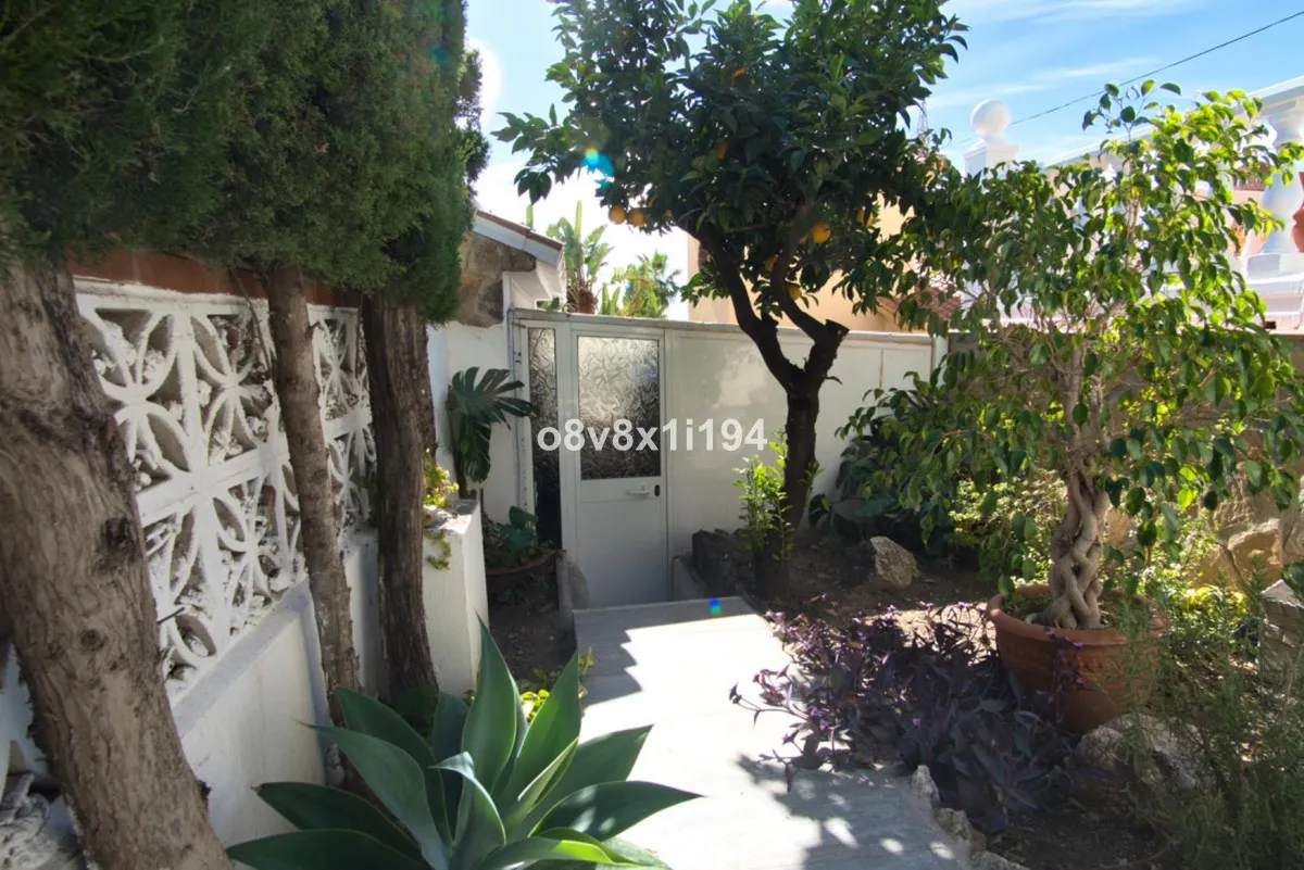 4feede69-bc7d-4beb-90e5-43b074d6a063