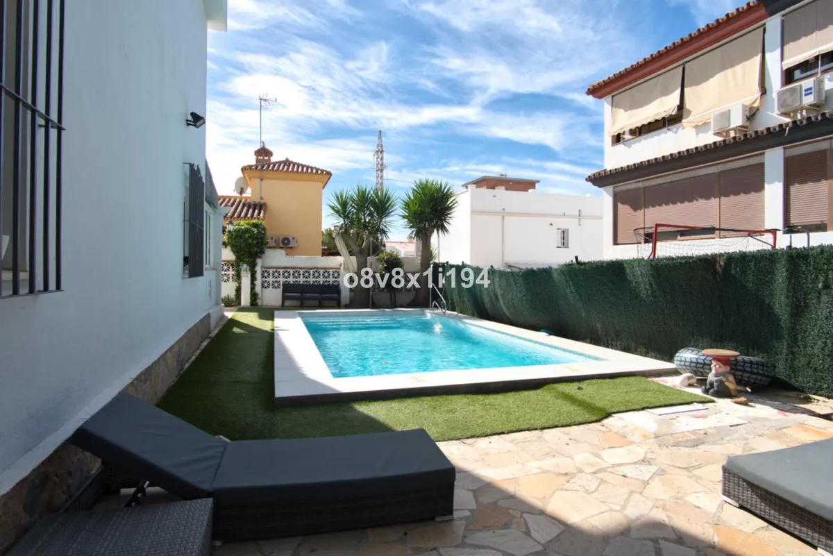 6d2f6529-2be0-478a-b3f7-218350dac025