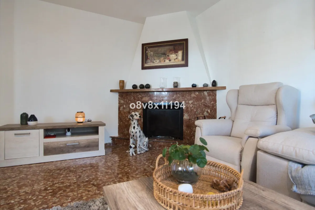 8aac3821-b96b-436e-99aa-b35f60a2bc59