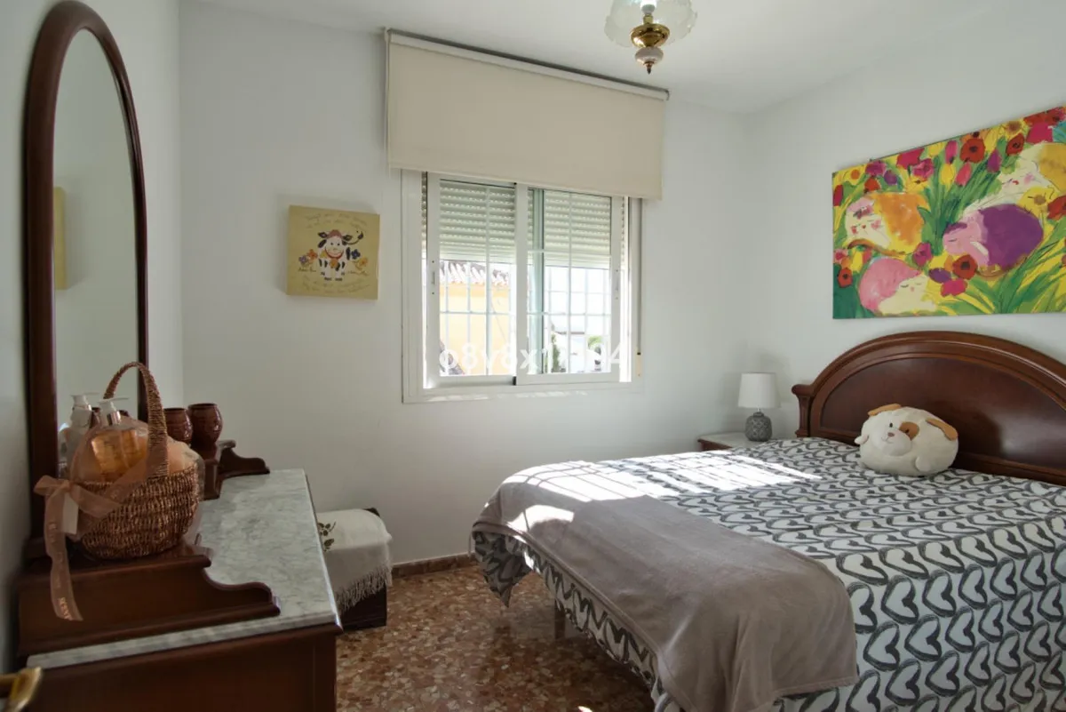 cb4f4dc7-9066-43da-a545-f98267c10e1c