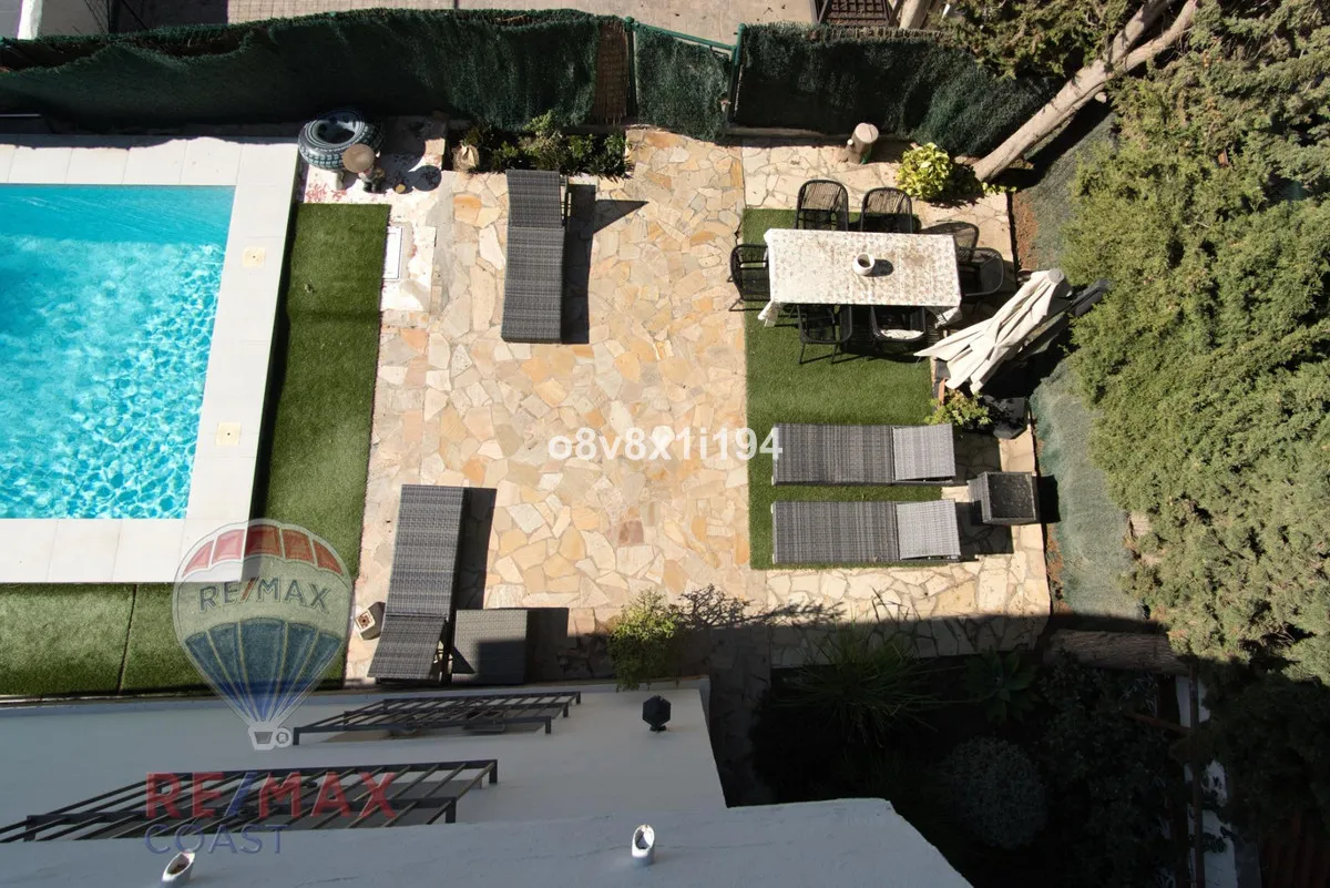 a998e02a-0706-4c94-9a8a-3b2b221c06d1