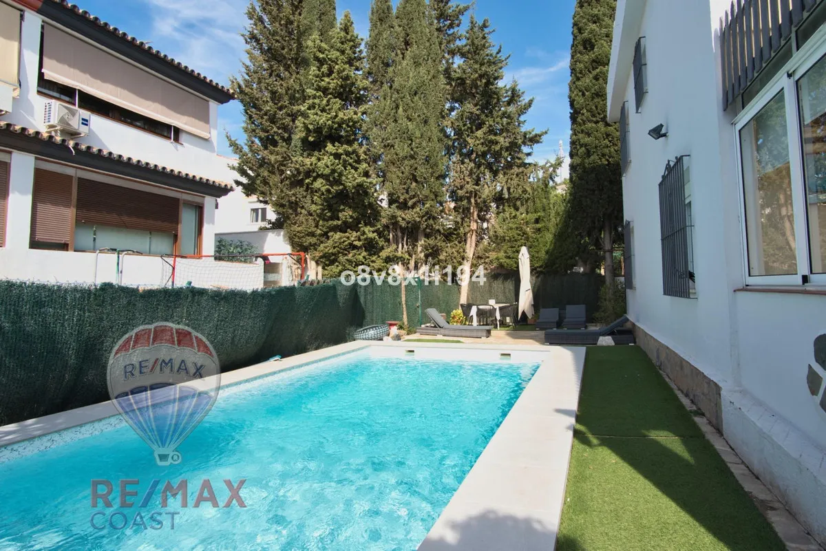 ba2384bc-341c-47e4-8f74-bebb70176634